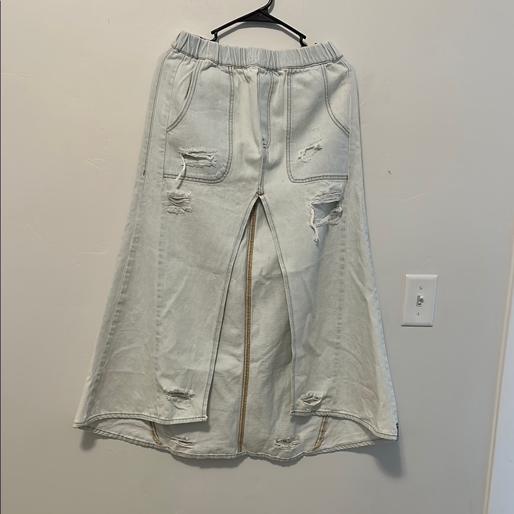 NWOT OneTeaspoon Distressed Light Blue Denim Skirt